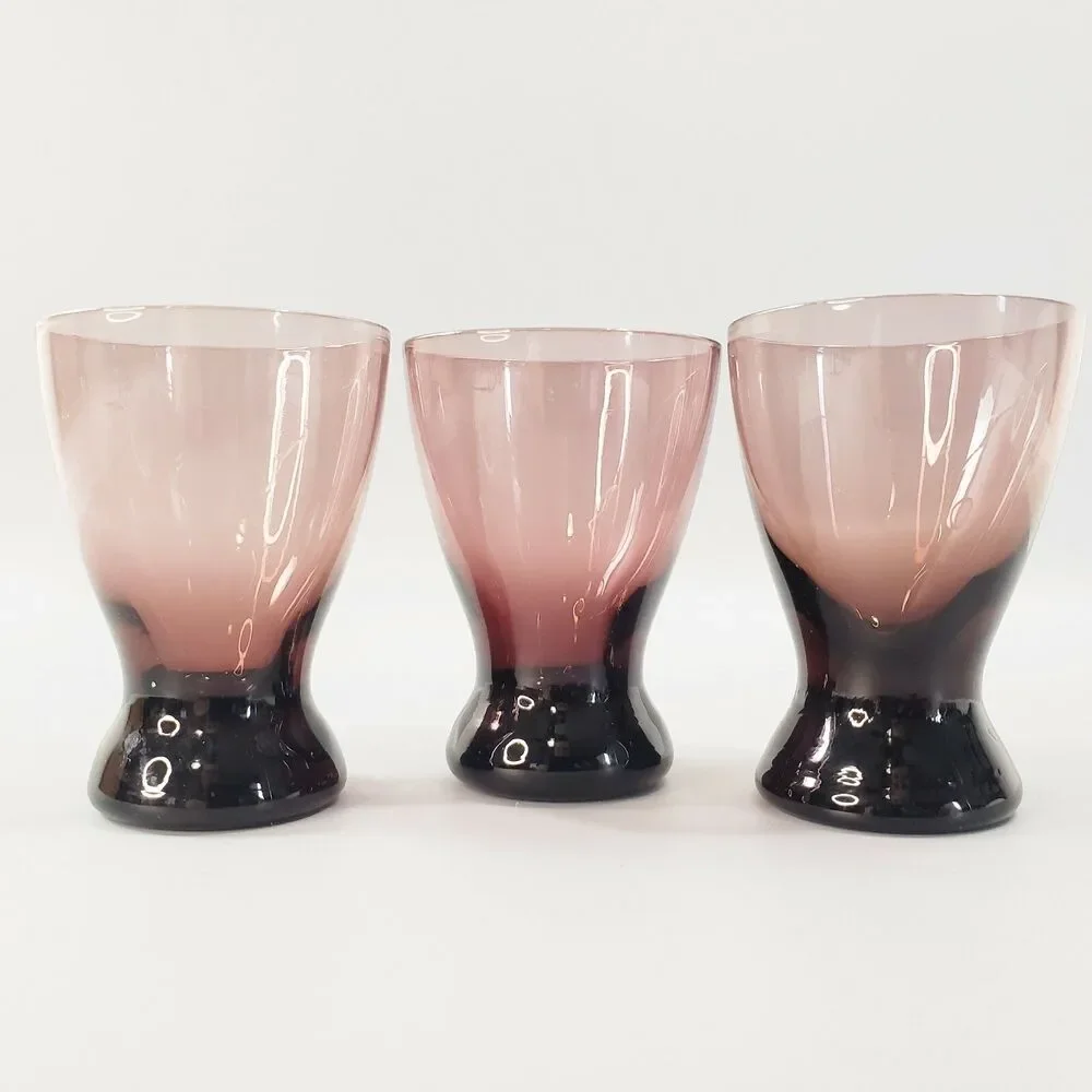 Vtg 3 Amethyst Shot Liquor Glasses Curvy Purple Barware Drinkware Lounge Italy